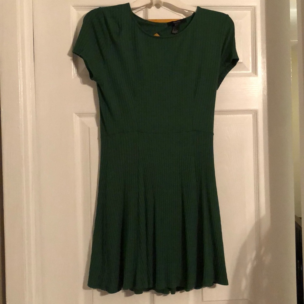 Backless Emerald Green Mini dress - Picture 3 of 4
